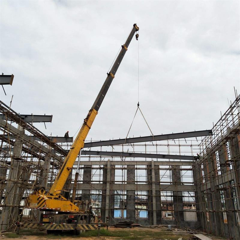 青岛钢结构厂房安装拆除5.jpg